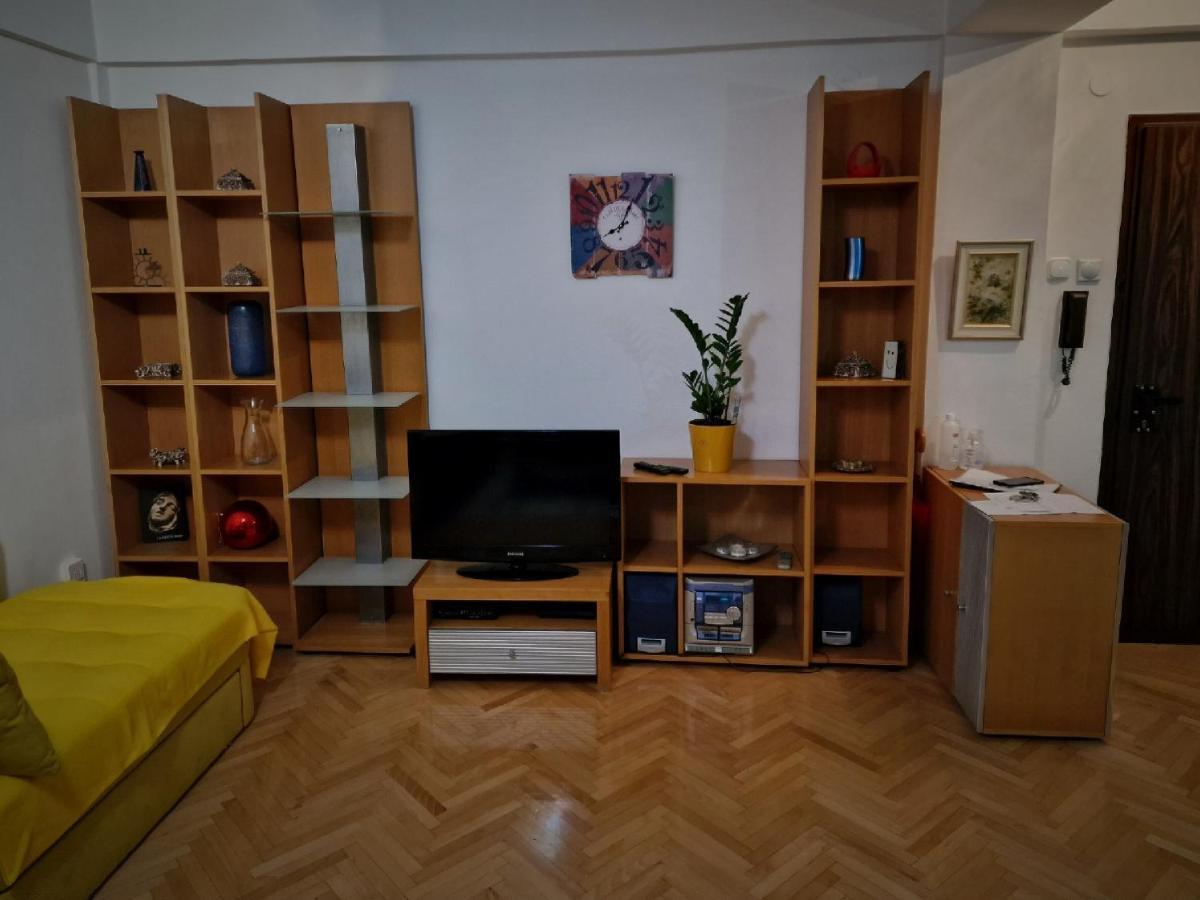Spectacular Apartment In Skopje, City Mall Area Exteriör bild